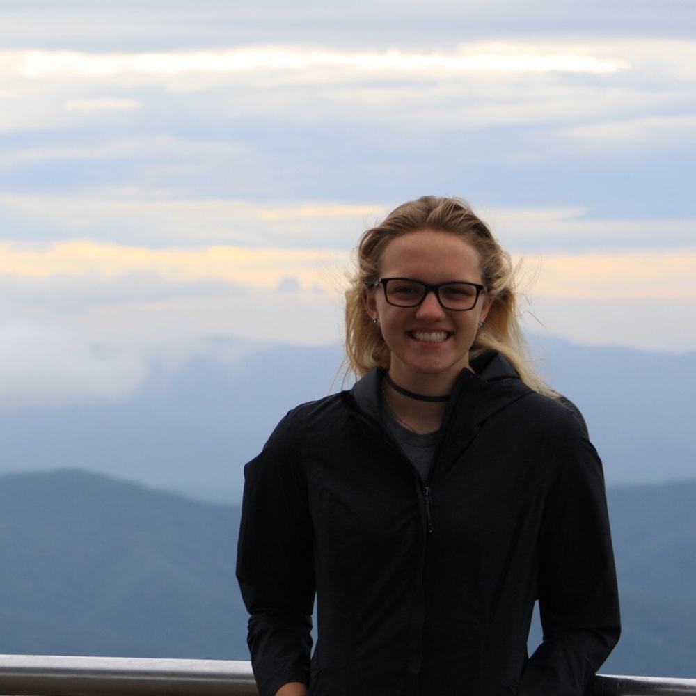 Meet your Posher, Julia